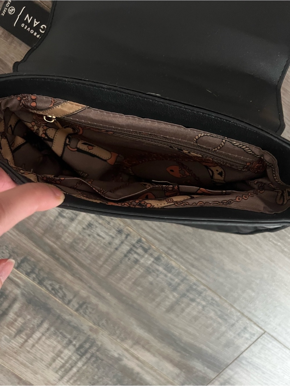 La Terre Vegan Leather Bag - Picture 3 of 7